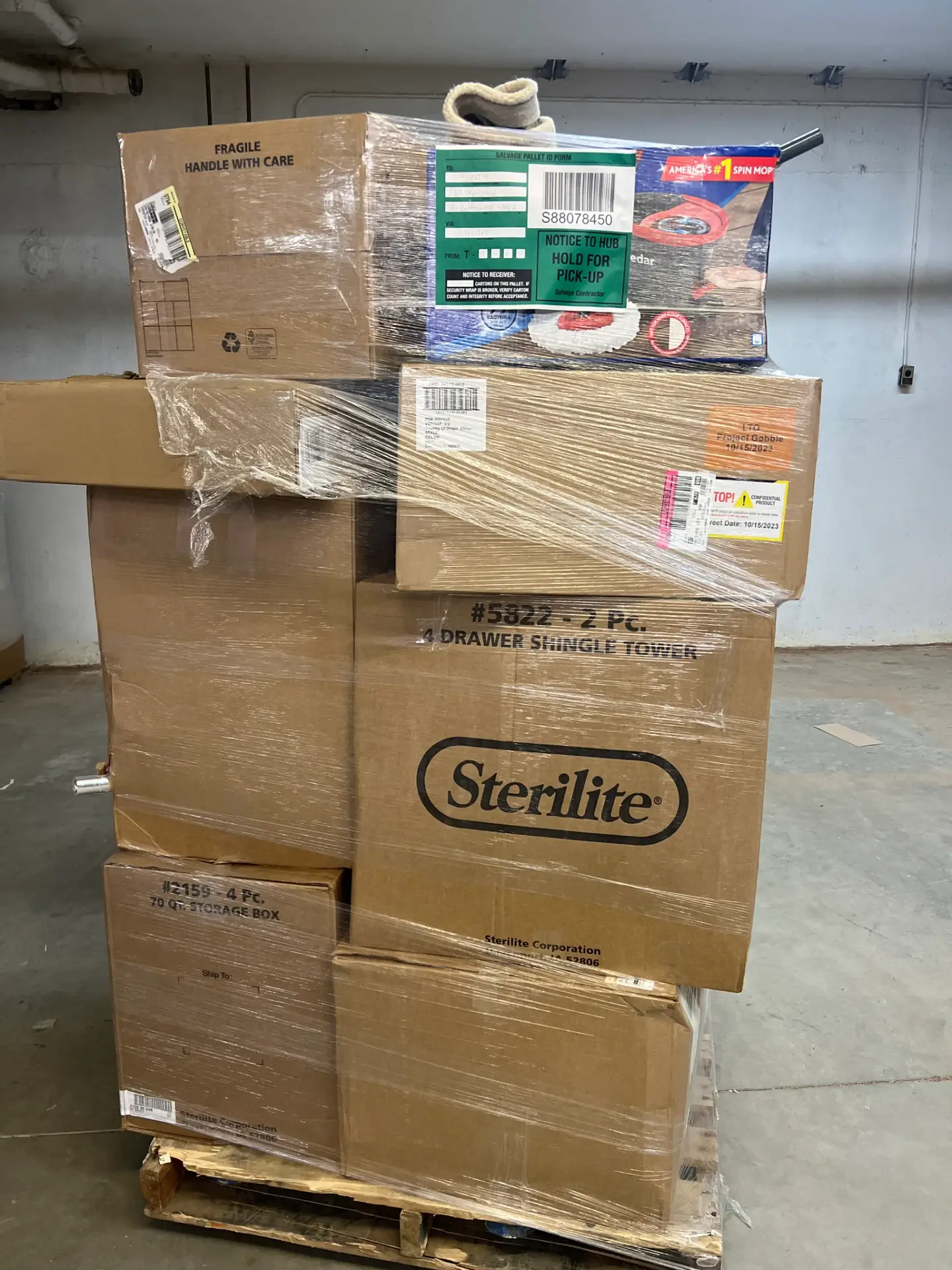 Target General Merchandise Truckload - Image 9