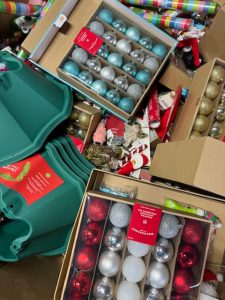 TGT Christmas Merchandise Truckload - Image 8