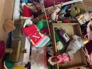 TGT Christmas Merchandise Truckload - Image 10