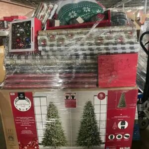 Christmas Liquidation Pallets